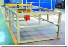 دستگاهي براي شکل دادن پانل ديواري با صفحه لمسي دلتا، 380 ولت 50 هرتز