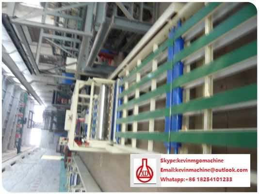 دستگاه وکیوم فرمینگ درب سبک وزن با سیستم کنترل اتوماتیک الکتریکی